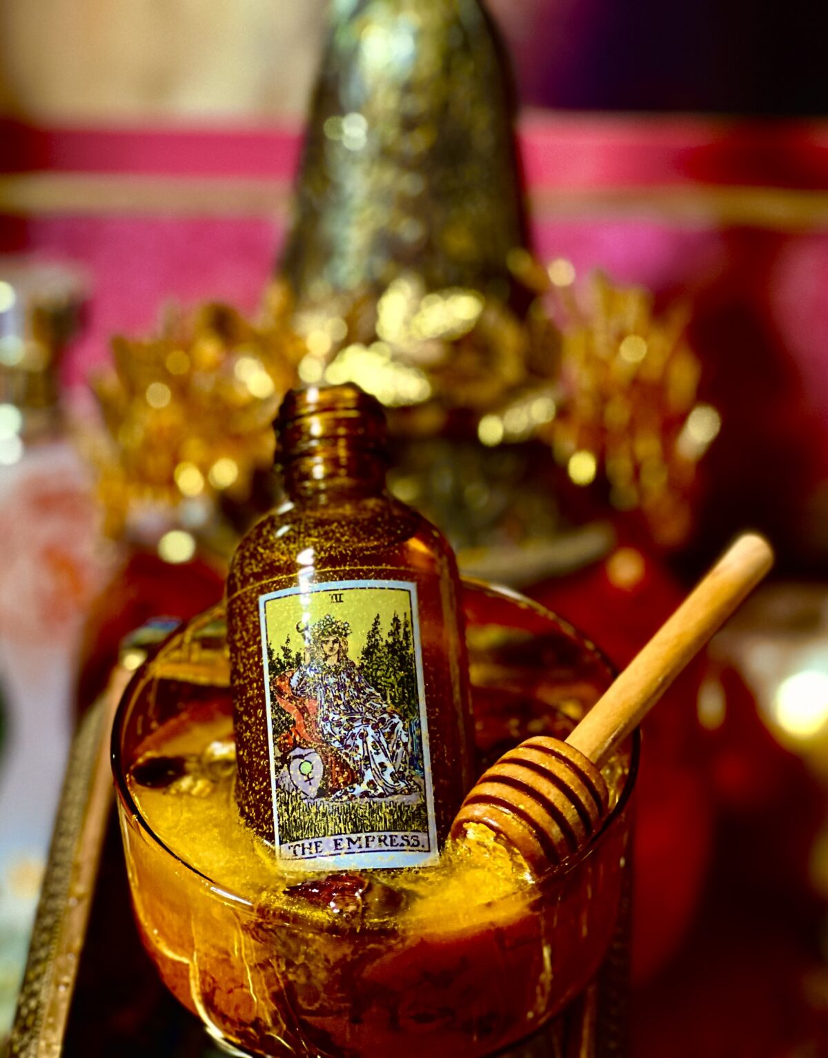 "Bathe like an Empress, rise like a Witch"